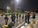 Berbahaya, Tim Raga Polresta Pekanbaru Tertibkan Tren Berfoto di Persimpangan Jalan
