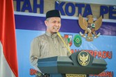 Pemko Pekanbaru Serahkan Donasi Rp3 Miliar Bantu Korban Bencana di Sumatera