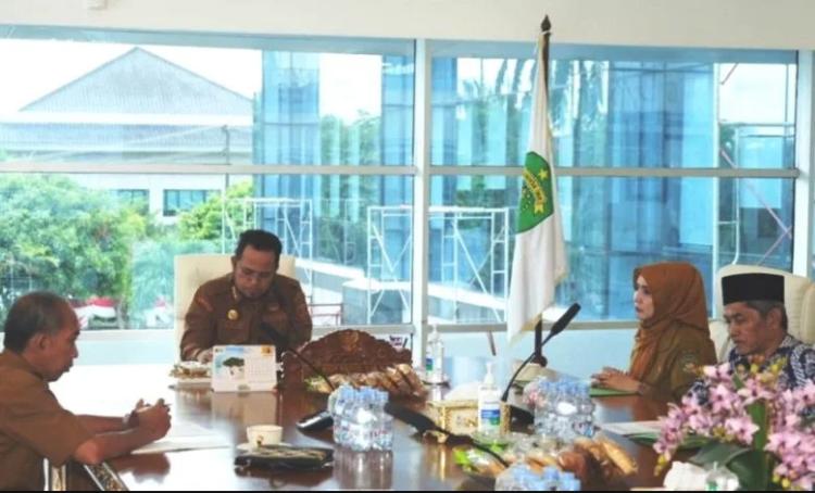 Gubernur Kaltim Minta Perusahaan Sawit Berikan Kontribusi Bagi Daerah