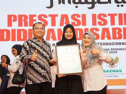 Muthia Terima Anugerah Prestasi Istimewa dari Dewan Pendidikan Riau