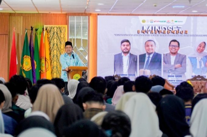 Rektor UMRI Dorong Mahasiswa FEB Kembangkan Inovasi Bisnis Berkelanjutan
