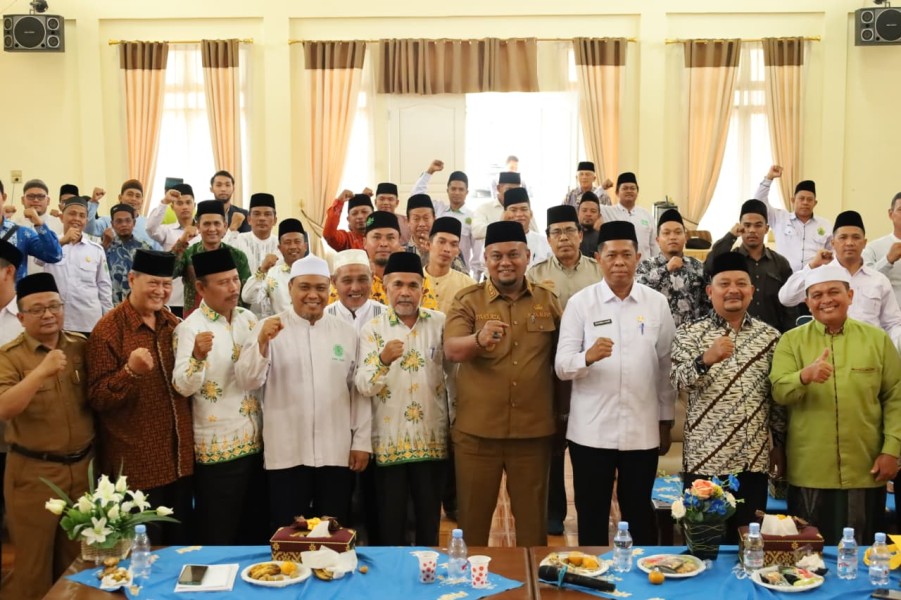 Wabup: Khatib dan Dai Harus jadi Teladan dan Penggerak Persatuan Umat