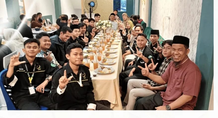 Merajut Ukhuwah dan Menguatkan Dakwah Kampus, LPMI Al Fatih Unilak Gelar Bukber