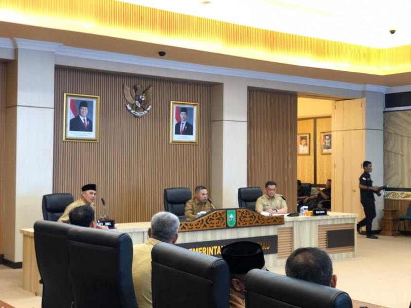 Sejahterakan Petani Kelapa, Gubri Luncurkan Program Strategis