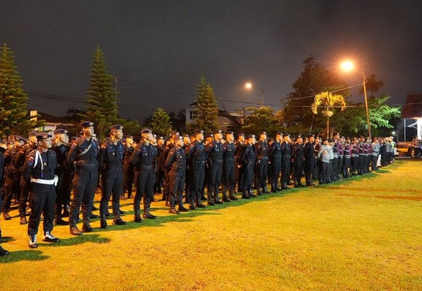 Perkuat Penanganan Bencana, Brimob Polda Riau Kirim Pasukan ke Sumbar