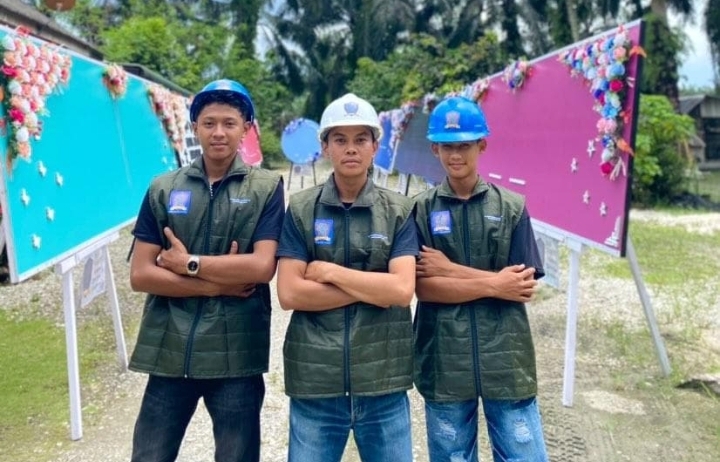 Inspiratif, Berawal Amati Aktivitas Temannya, Kini Budi Sukses Bisnis Papan Bunga Rustic