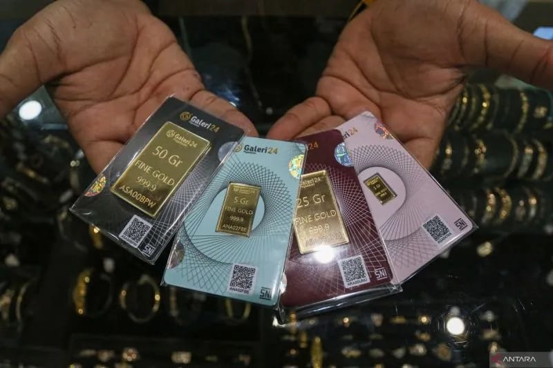 Harga Emas di Pegadaian Hari Ini Turun Lagi