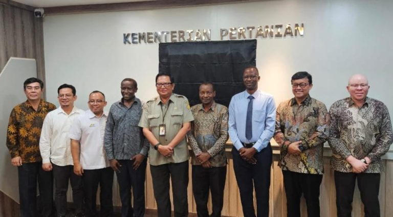 Eksplorasi dan Introduksi Serangga Penyerbuk dari Afrika untuk Tingkatkan Produktivitas Sawit Nasional