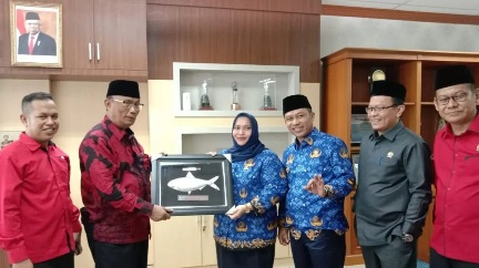 Bupati Kasmarni Menaruh Harapan pada Effendi Sianipar, Bangun Bengkalis dan Perjuangkan Aspirasi Masyarakatnya