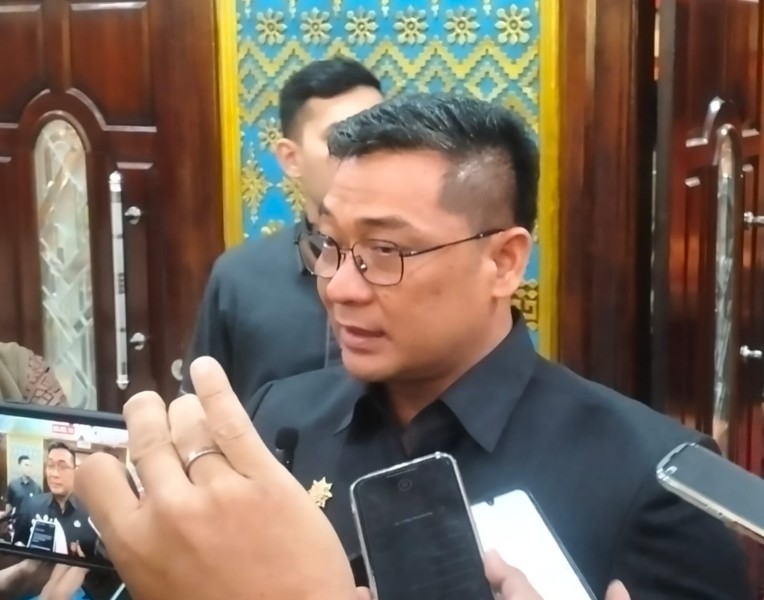 DPRD dan Pemprov Sepakat Selesaikan Tunda Bayar