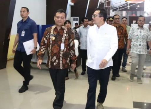 Gubernur Jateng Harap Revitalisasi Pelabuhan Tanjung Emas Cepat Selesai