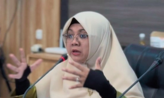 Bupati Afni Imbau Warga Siak Jangan Dulu Berlibur ke Daerah Rawan Bencana