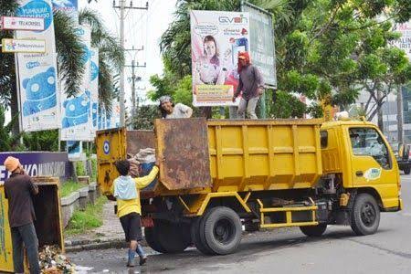Pemko Pekanbaru Terapkan Waktu Buang Sampah, Mulai Pukul 19.00 Hingga 21.00 WIB, Melanggar Kena Sanksi