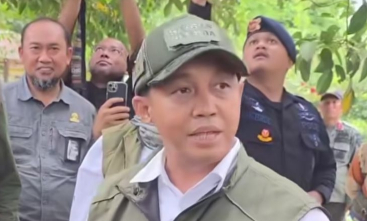 Kunjungi TNTN, Raja Juli Antoni : Pertengahan Desember, 344 KK Mulai Direlokasi