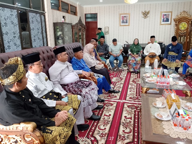 Nasir dan Wardan Silaturahmi dengan LAM Riau Minta Tunjuk Ajar