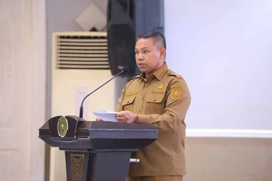 Mentan dan Gubri Sepakati Program Penanggulangan Intrusi Air Laut Melalui Budidaya Kelapa