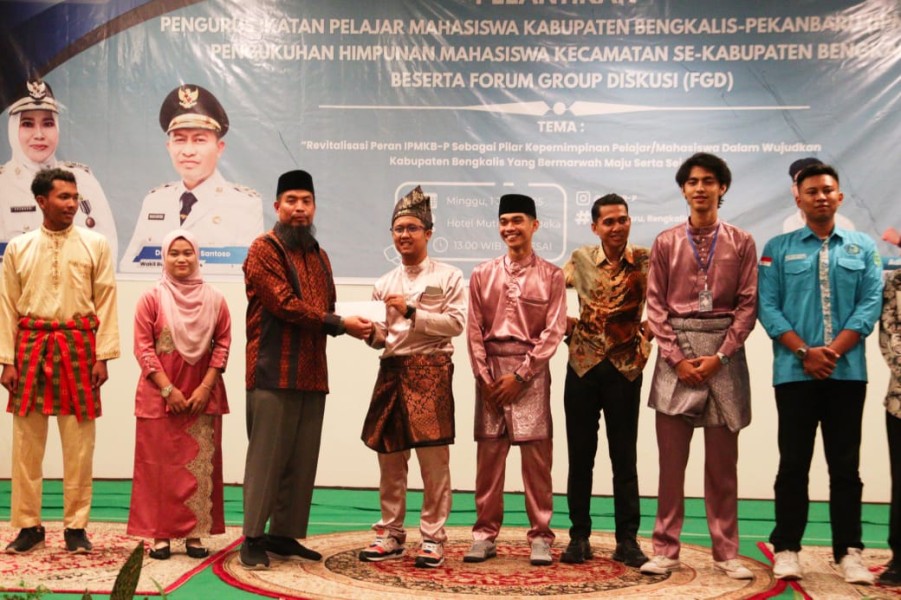 Pengurus IPMKB-P Resmi Dilantik, Bupati Bengkalis Harap Peran Membangun Mahasiswa