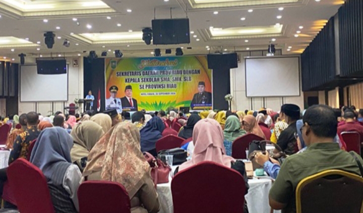 Balon Wakil Gubernur Riau SF Hariyanto Silaturahmi dengan Kepala Sekolah di Riau, Ini Ceritanya