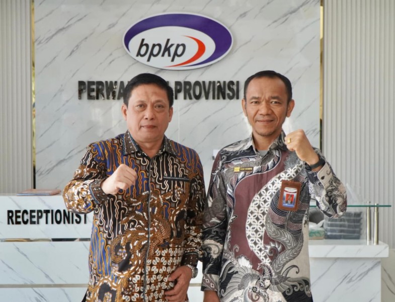 Bahas Pengawasan Hukum, Kajati Riau Kunjungi Kantor BPKP Riau