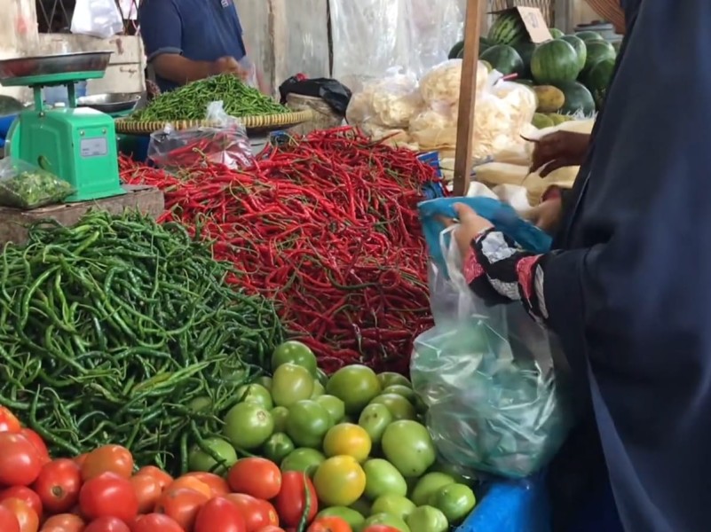 Akhir Juli, Harga Bawang Merah dan Telur Ayam Naik di Pekanbaru