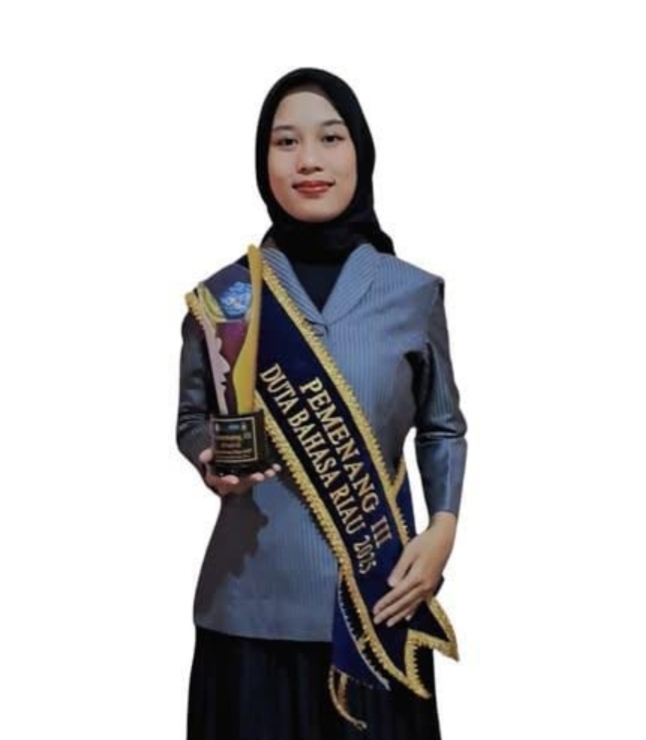 Dengan Melestarikan Bahasa, Suci Rahmadani Merangkul Dunia Lewat Program Lisan