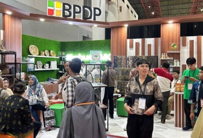 Digitalisasi dan Teknologi untuk Wujudkan Industri Sawit Berkelanjutan