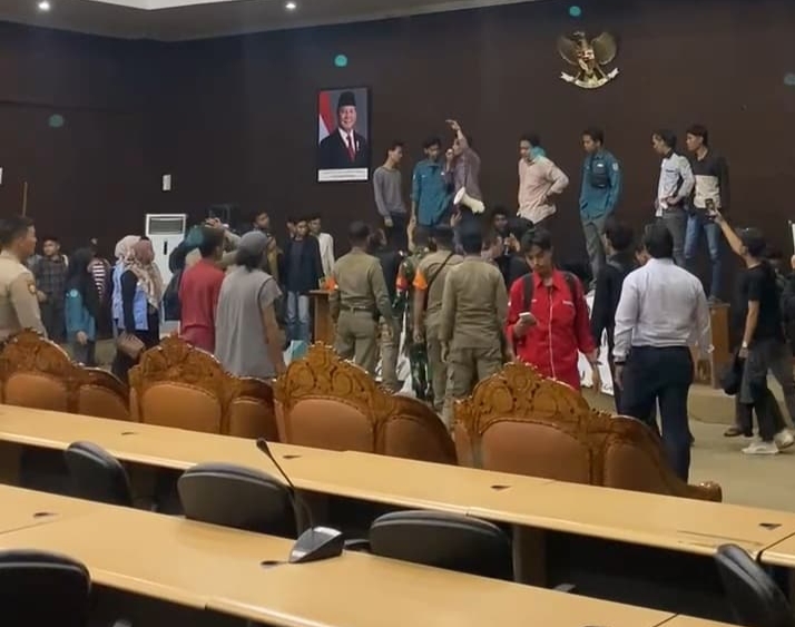 Mahasiswa Pelalawan Berharap Beasiswa Cair