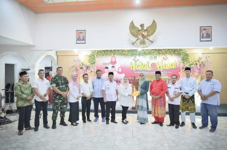 Hadiri Halal bi Halal IKA-UNRI, Bupati Kasmarni Harapkan Untuk Terus Saling Sinergi