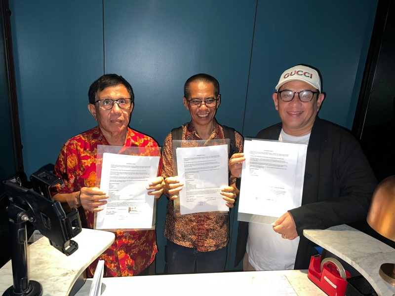 Sepakat, Hendry dan Zulmansyah Gelar Kongres Persatuan PWI