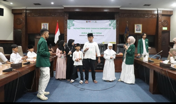 Mahasiswa Penerima Beasiswa Cendekia Baznas UIN Sunan Kalijaga Gelar Kegiatan Sosial