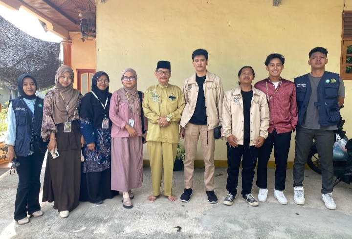 Mahasiswa KKNMAS 2025 Jalin Silaturahmi dengan Pimpinan Cabang Muhammadiyah di Tualang