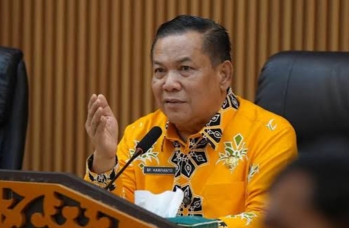 Tunda Bayar Pemprov Riau Kurang Lebih Tinggal Rp200 Miliar