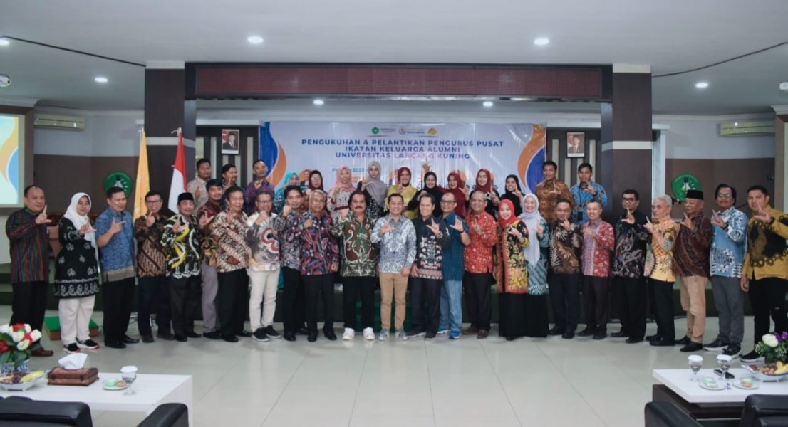 Ketua IKA Dikukuhkan, Ini Harapan Rektor Unilak