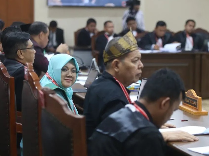 KPU Sangkal Gugatan Sugianto, Pastikan Alfedri Belum 2 Periode Pimpin Siak