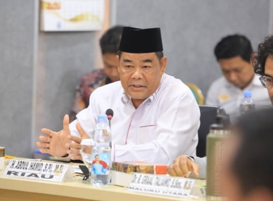 Senator Abdul Hamid Perjuangkan Kesejahteraan Penyuluh Pertanian Riau ke Kementan
